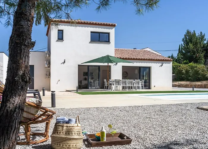 With Private Pool Beaufort (Herault)